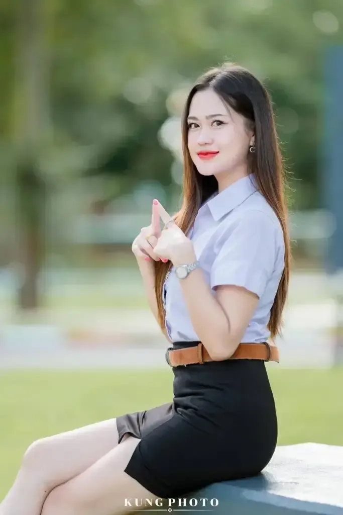 น้อง น้อง ไอซ์ — เมืองสุรินทร์