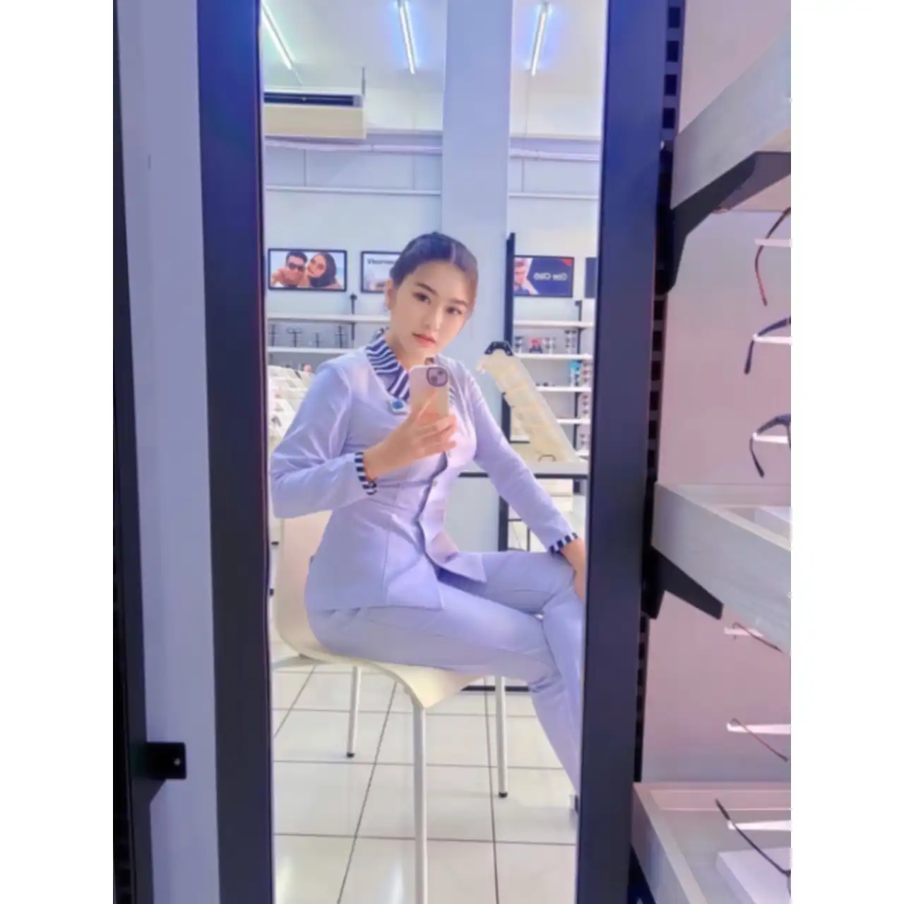 น้อง น้อง ทีน่าTina (นมจริง💯) — ประเวศ