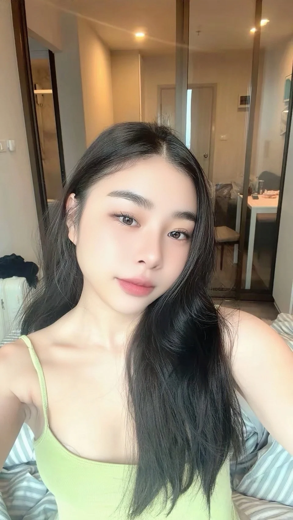 น้อง สายธาร - ภาพที่ 2